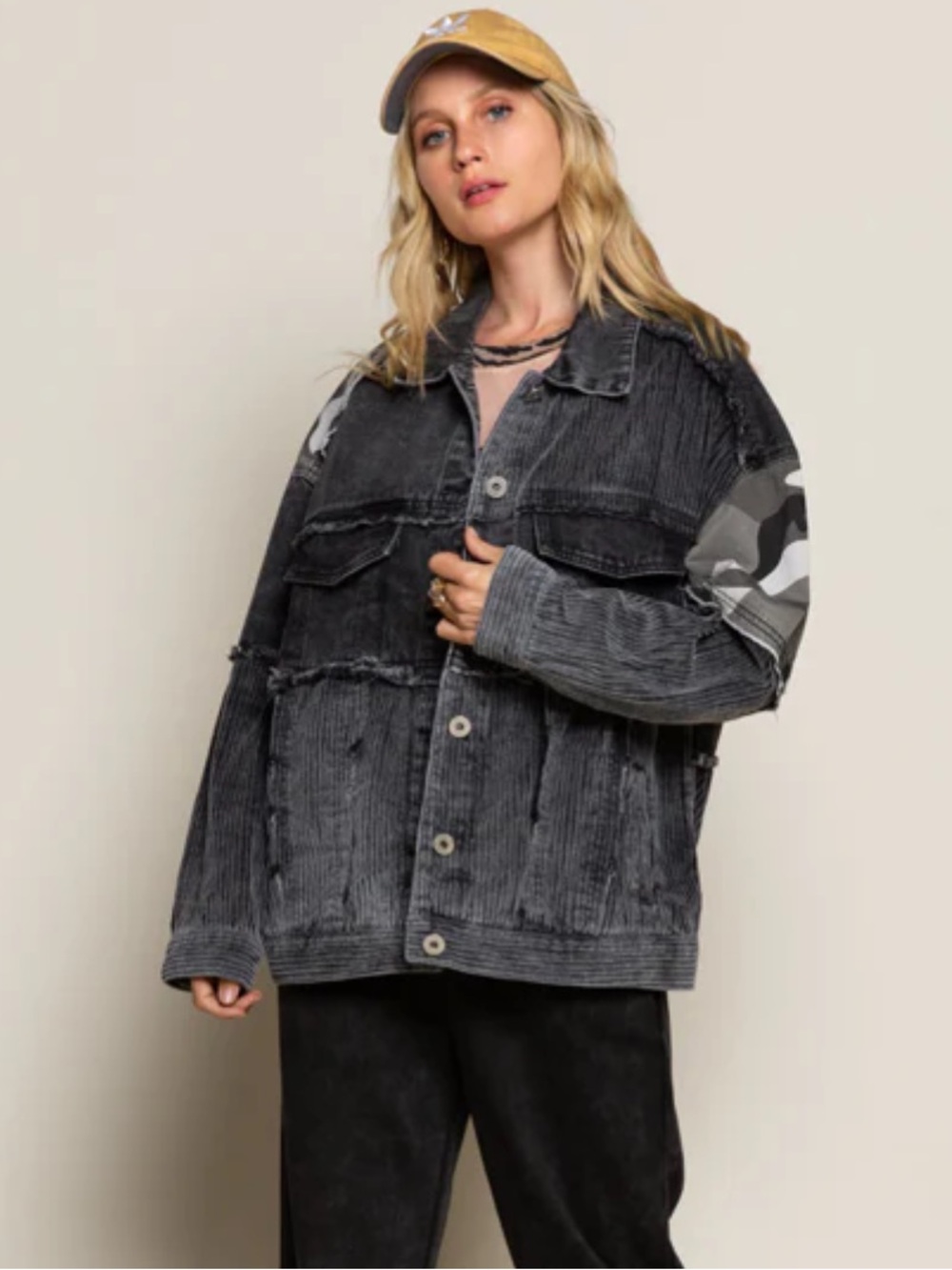 New Pol camo and corduroy Jean jacket size Large